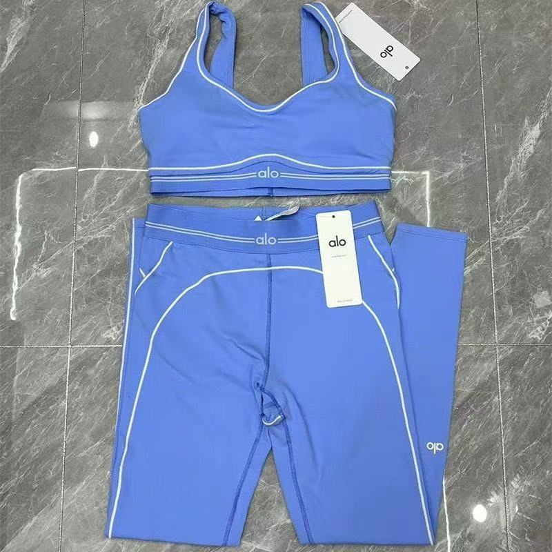 a-l-o Airbrush Heart Throb Yoga Set - High-Quality Pilates Sports Set