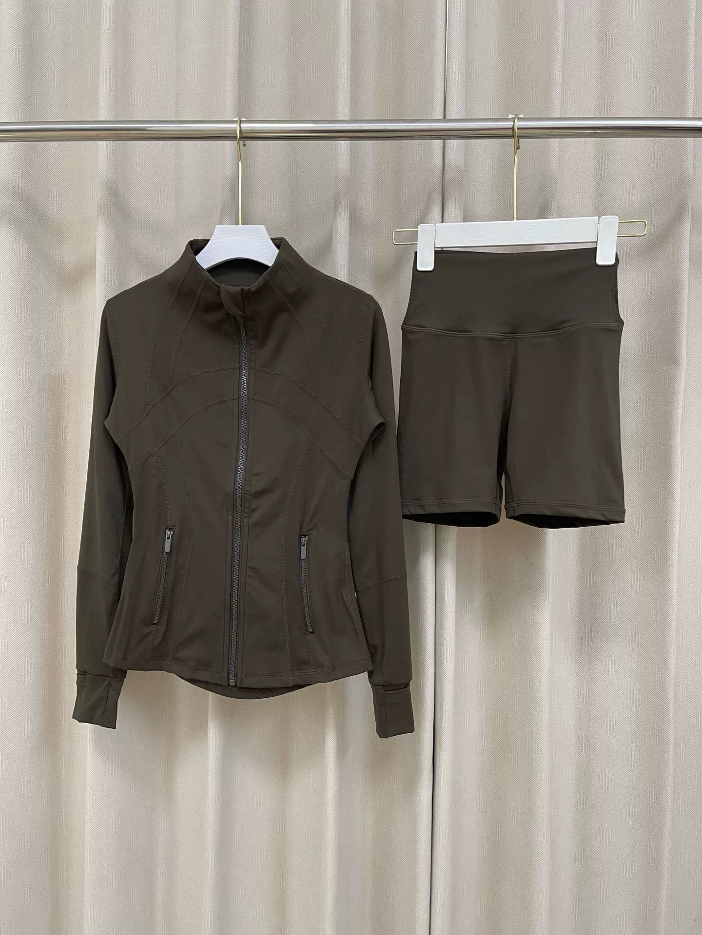 VARIANT_IMAGE::Army Green Jacket Set