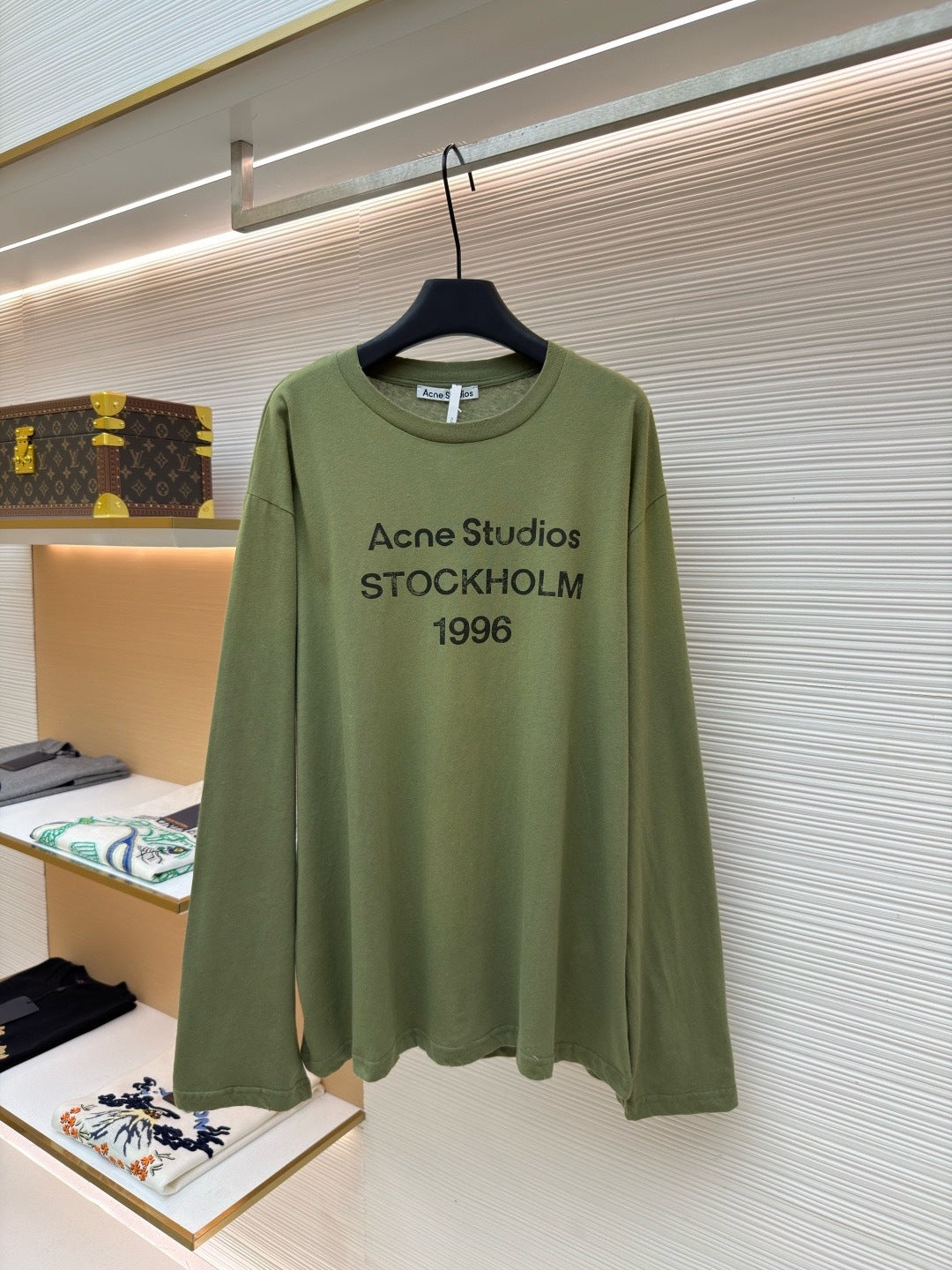 VARIANT_IMAGE::AC10 Olive Green | Vintage graphic long-sleeve T-shirt